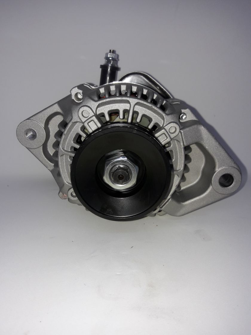 Kubota 55A alternatore 55 ampere Yanmar