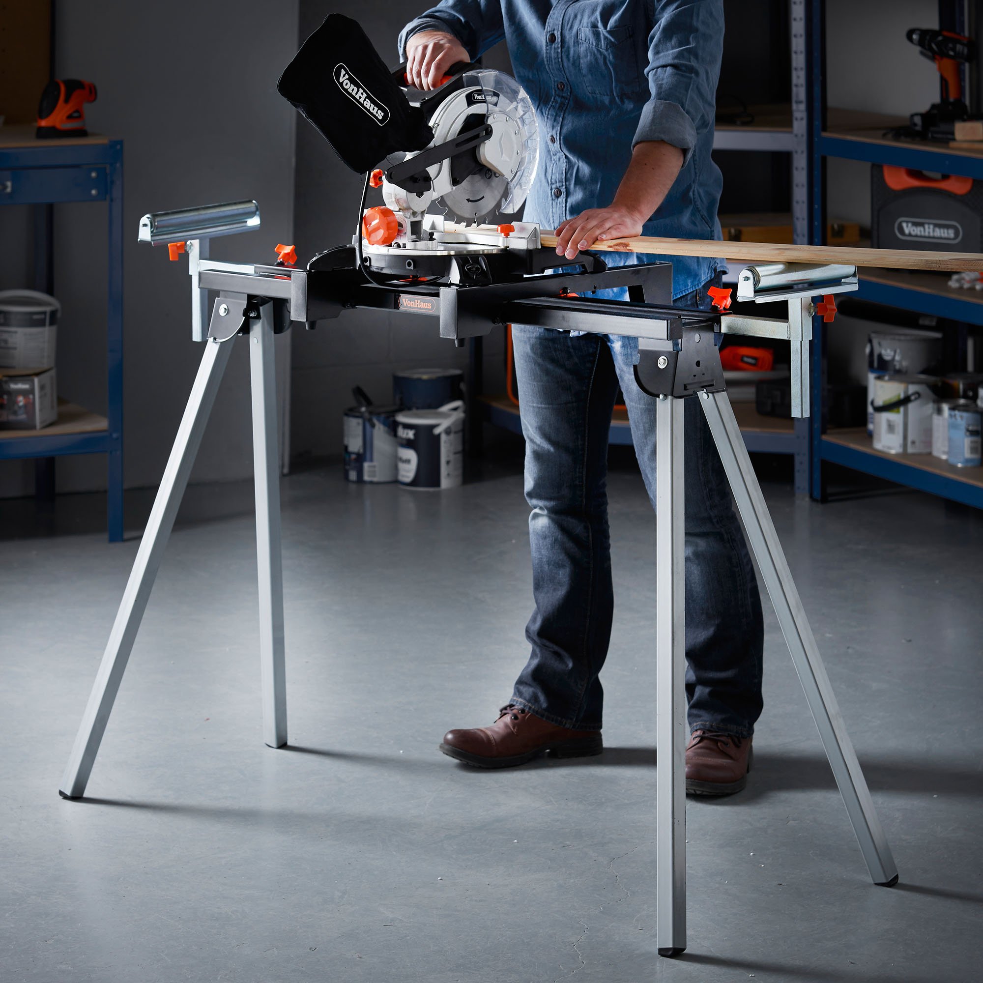 VonHaus supporto troncatrice cavalletto 100 kg estensibile