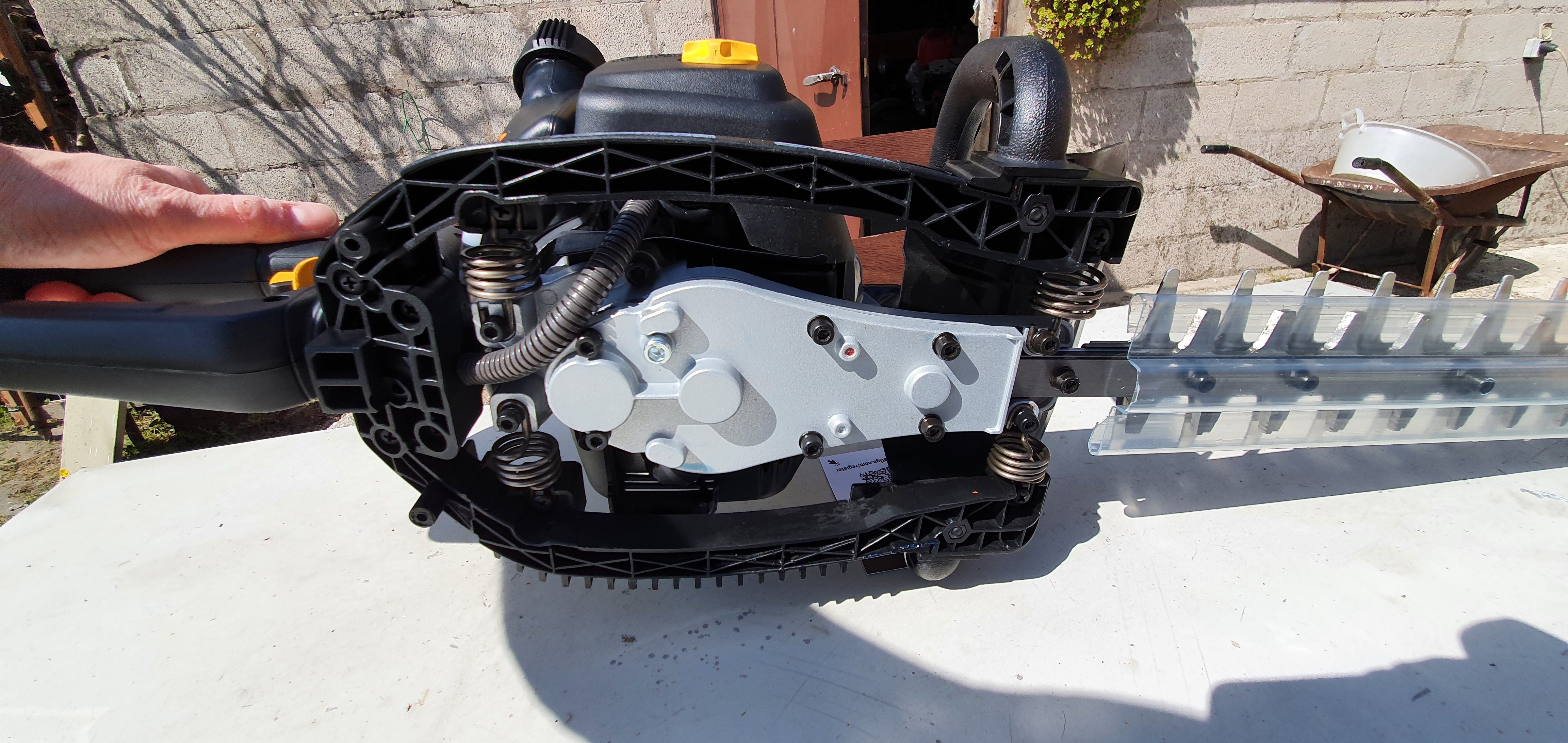 Alpina AHT 555 Tagliasiepi a Scoppio 70 cm 35 mm