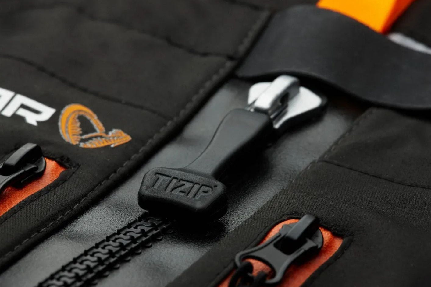 Savage Gear SG8 Chest Zip waders traspiranti con cerniera