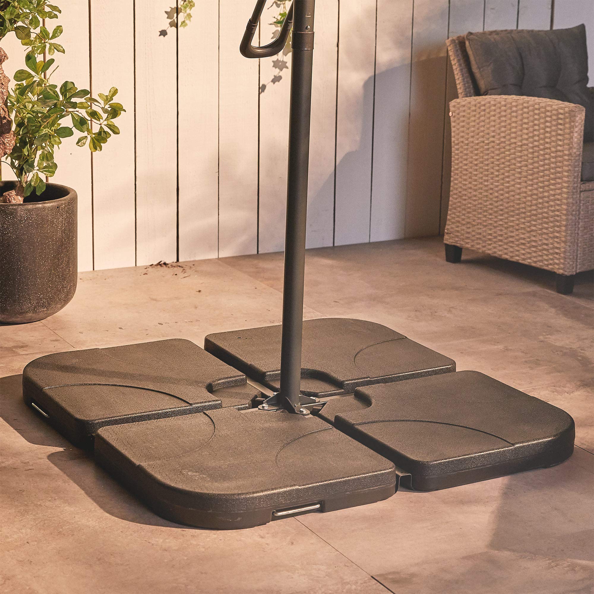 VonHaus Base Ombrellone Banana 60L Set 4 Pezzi