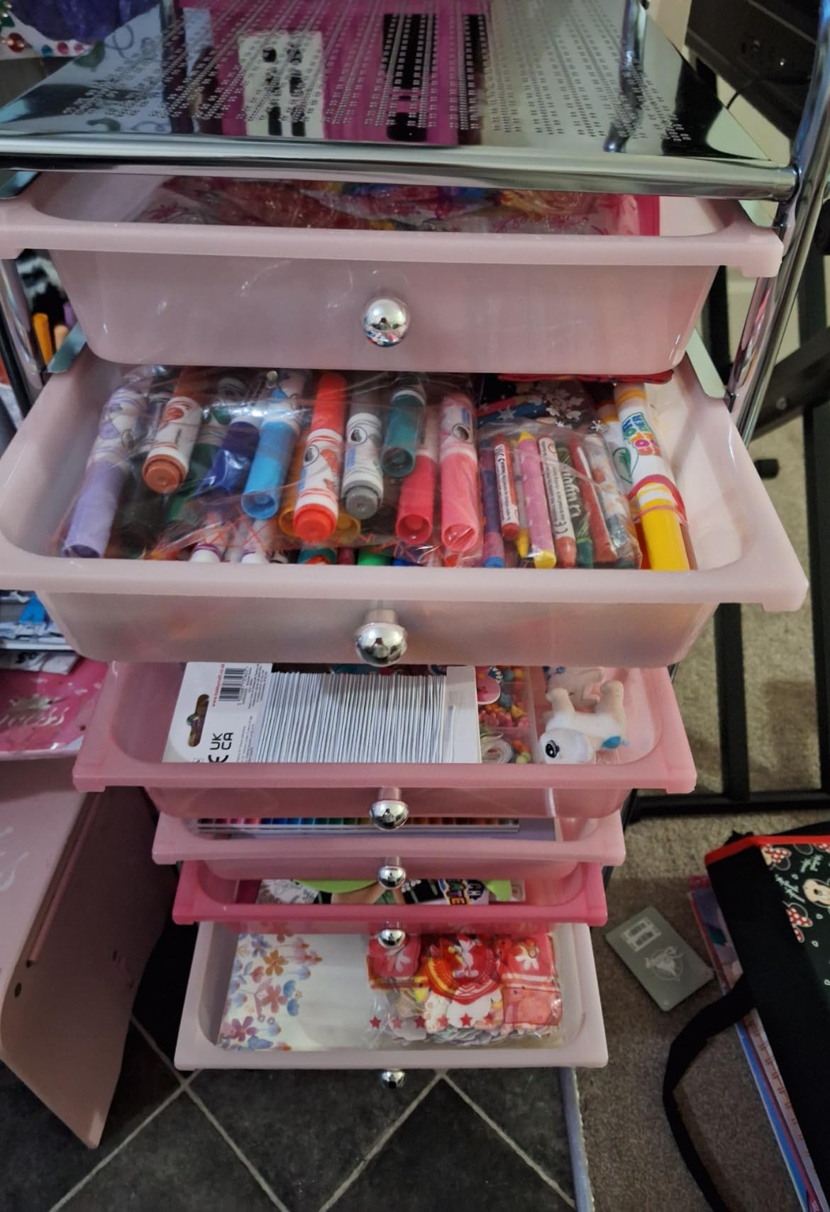 VonHaus Carrello 10 cassetti con ruote rosa per casa