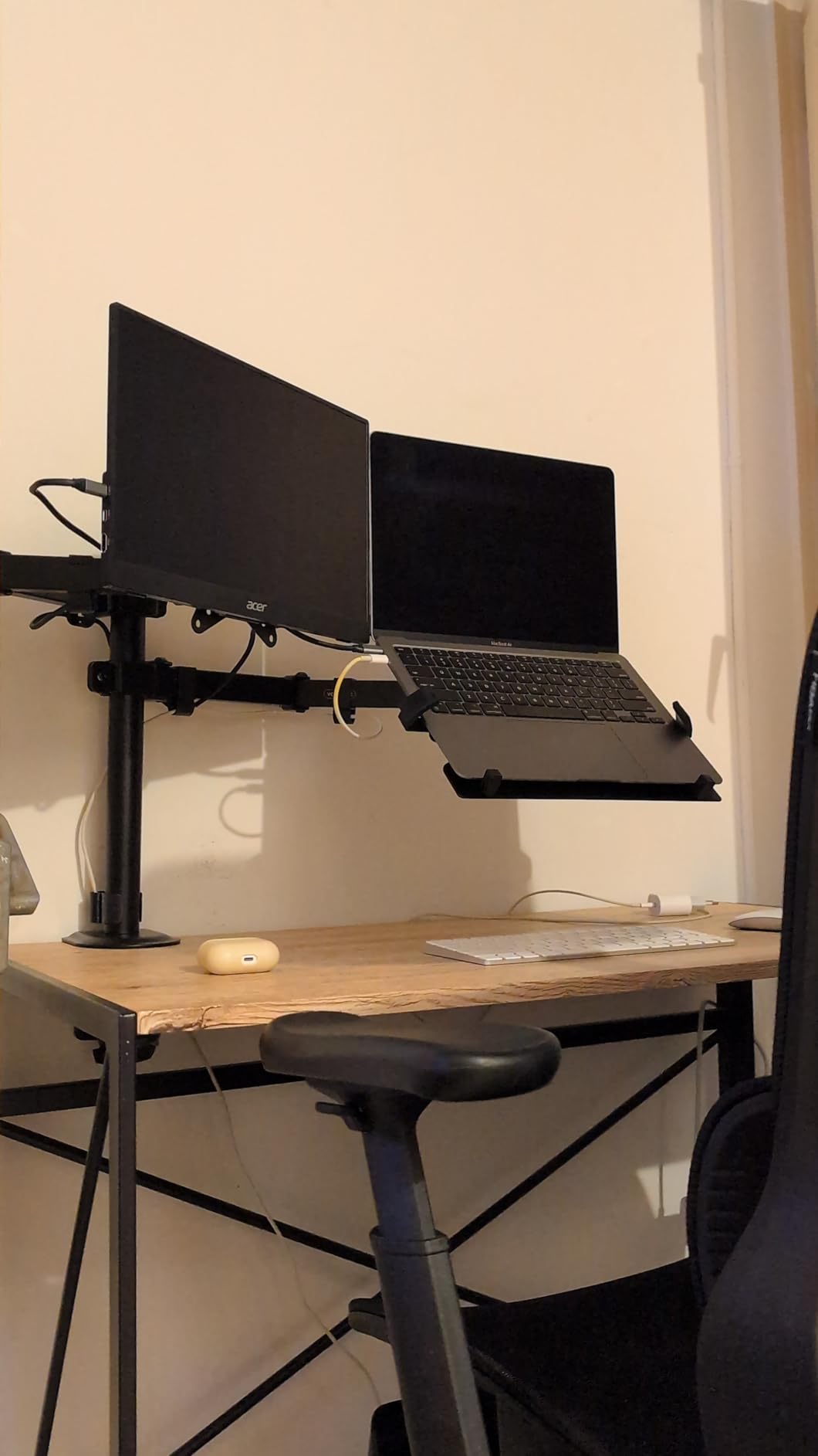 VonHaus Supporto Doppio Monitor e Laptop a Morsetto Nero