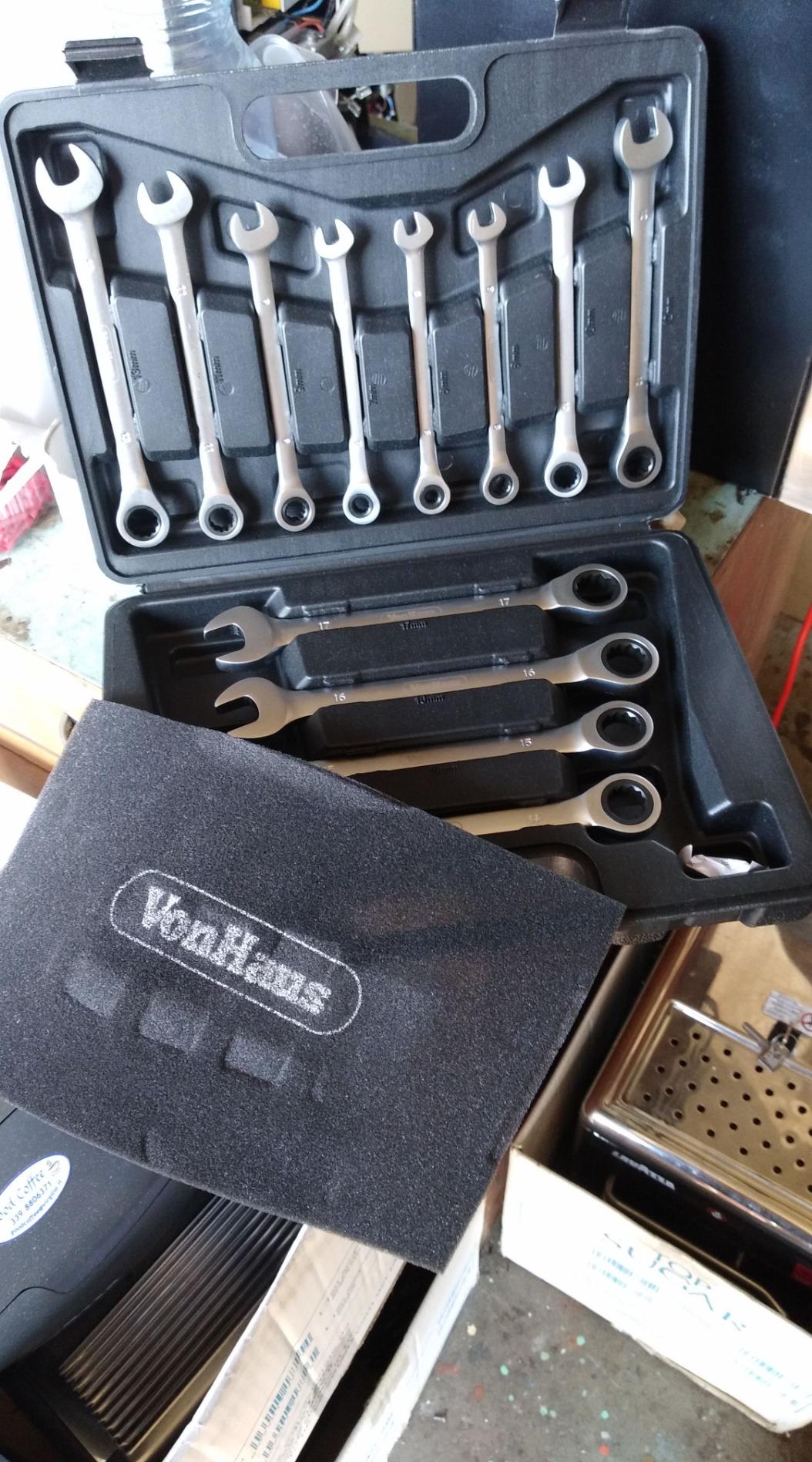 VonHaus Set Chiavi Combinate 12 Pezzi 6-17 mm con Valigetta