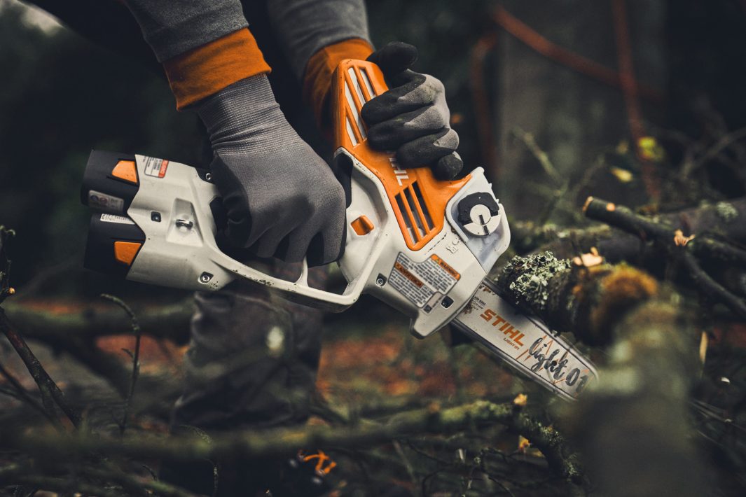 Stihl GTA 40 mini motosega a batteria set 2 batterie potatura