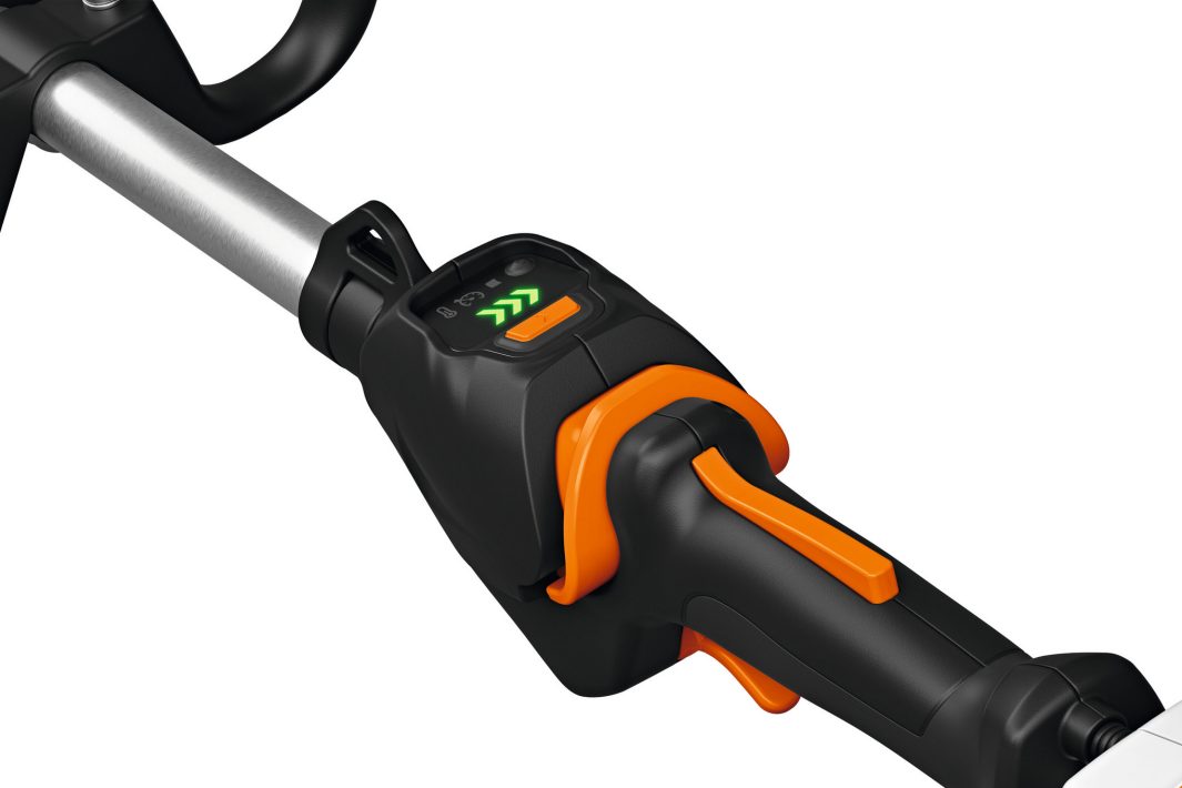 Stihl HLA 140 K Tagliasiepi asta batteria professionale