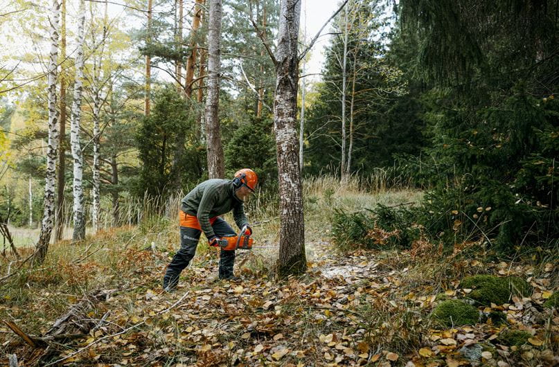 Husqvarna 340i Solo motosega a batteria leggera