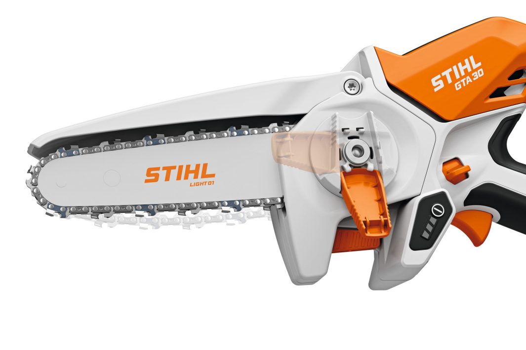 Stihl GTA 30 sega da potatura a batteria set 2 batterie