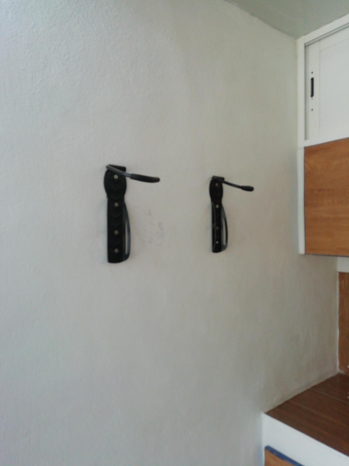 VonHaus Ganci Bici da Parete Acciaio 2 Pezzi Garage