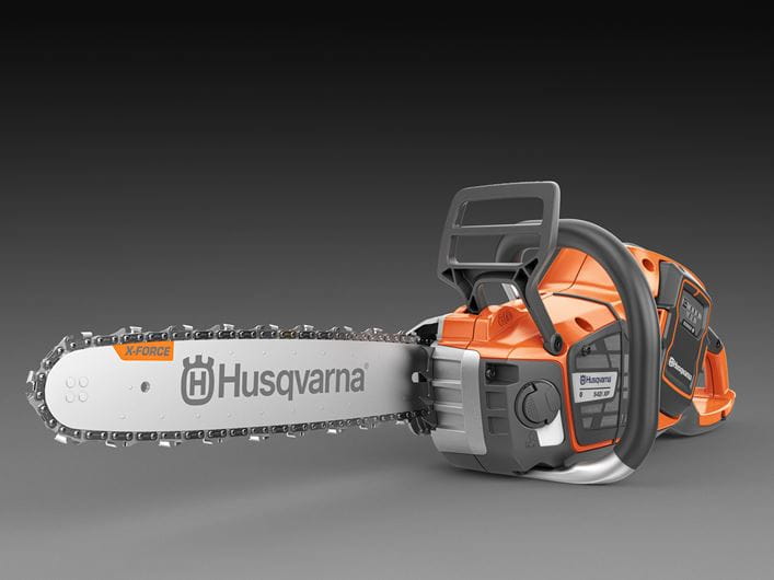 Husqvarna 542iXPG motosega a batteria con maniglie riscaldate