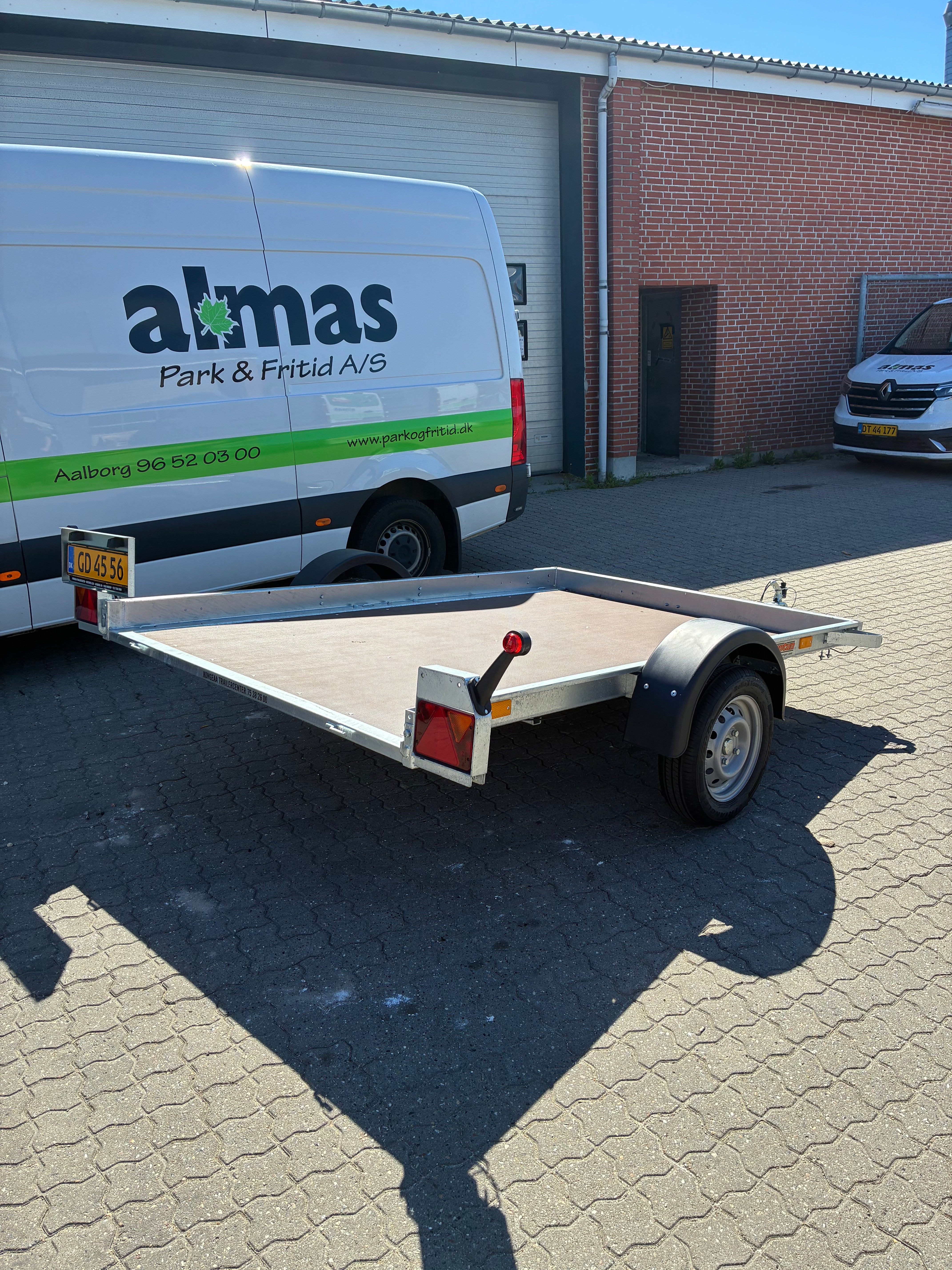 Neptun N7-255 Multi rimorchio ribaltabile 750 kg