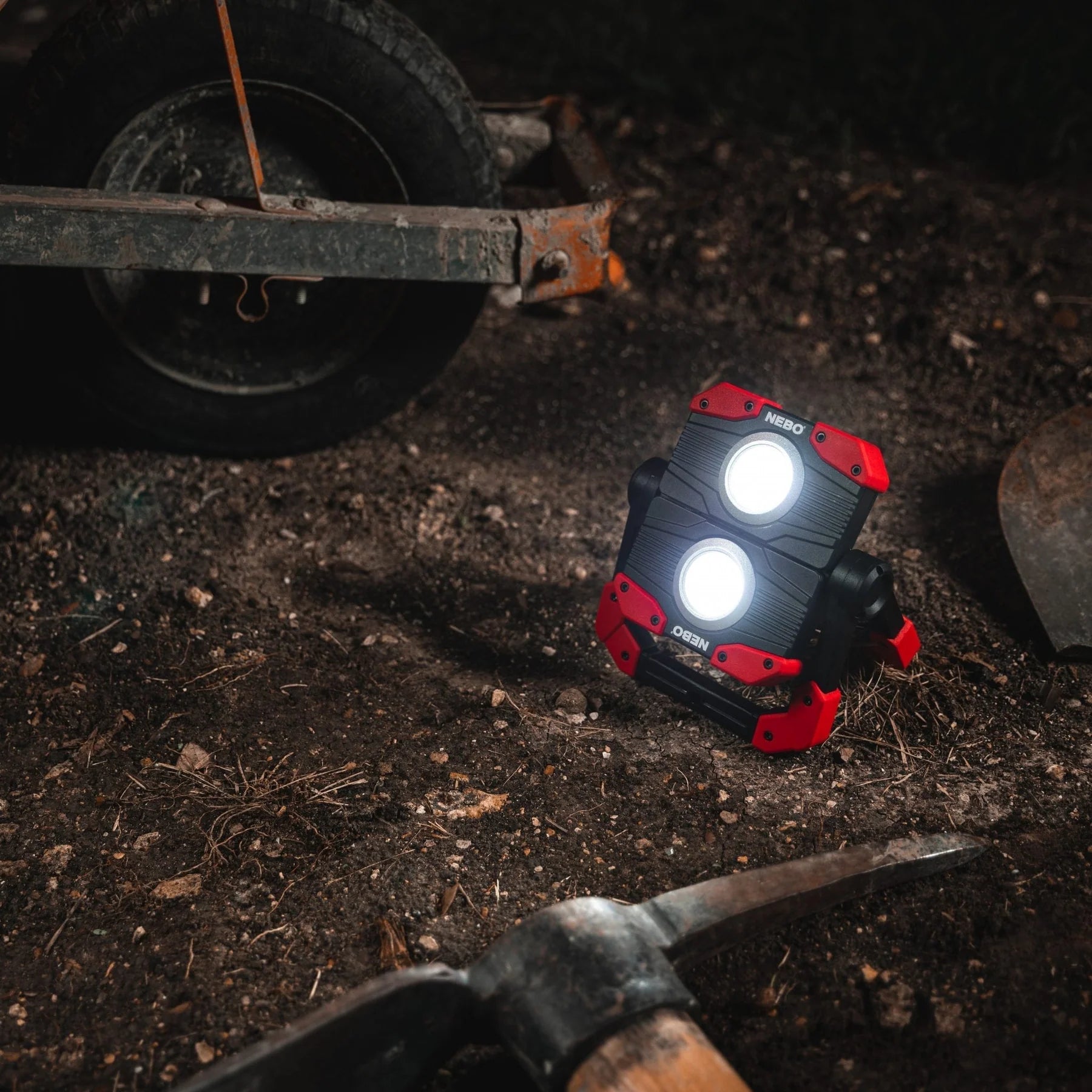 NEBO Omni 2K lampada da lavoro grigia 2000 lumen