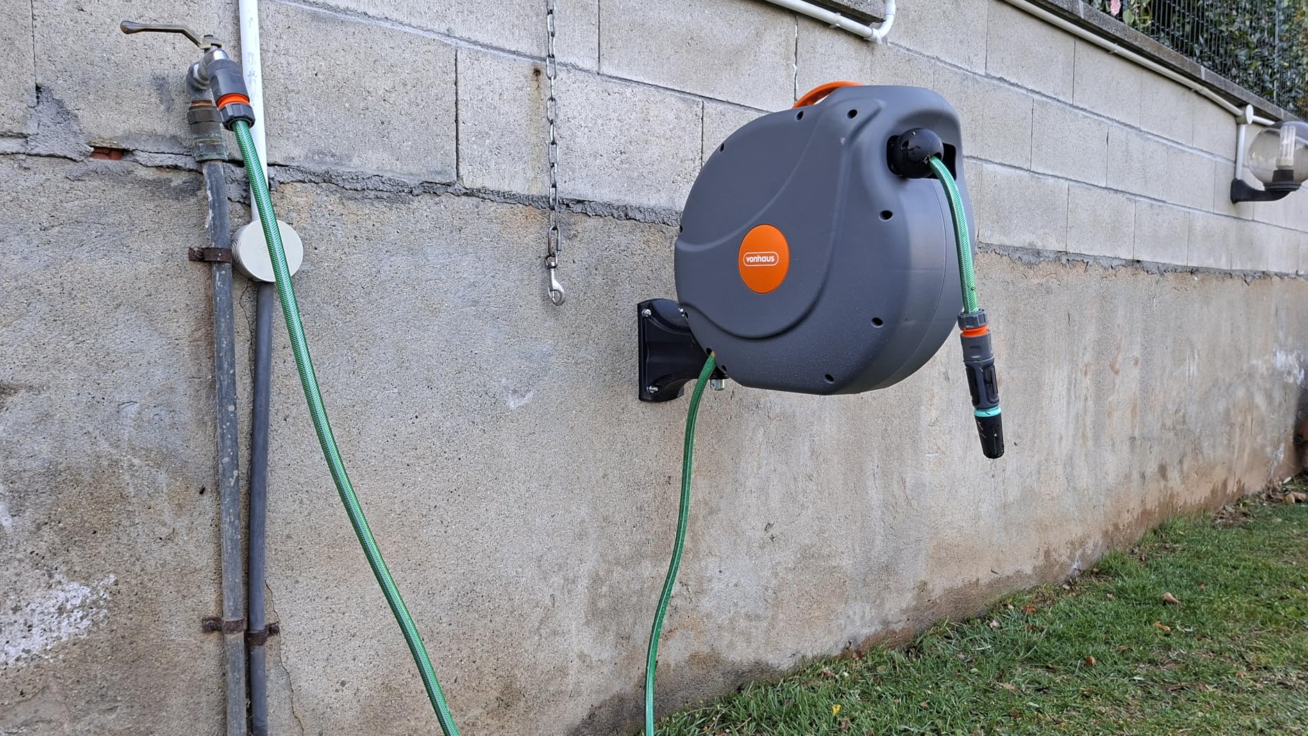 VonHaus avvolgitubo giardino 20 m retrattile 8 getti