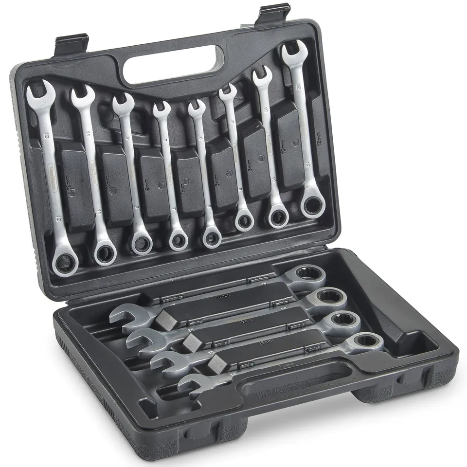 VonHaus Set Chiavi Combinate 12 Pezzi 6-17 mm con Valigetta