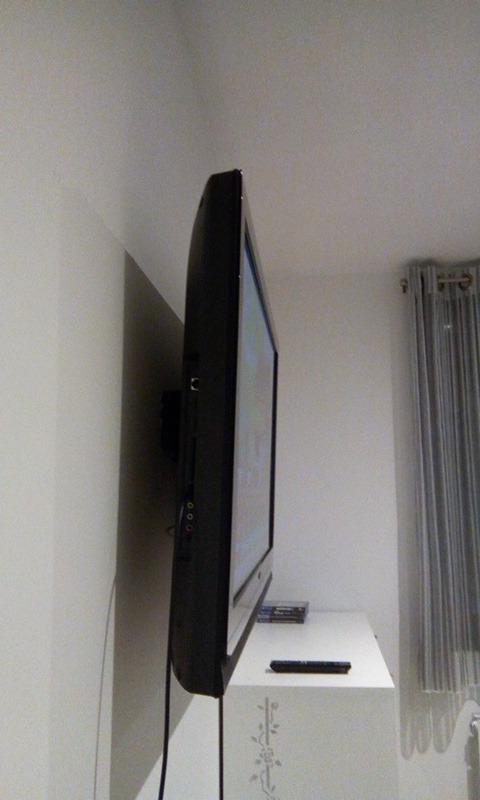 VonHaus 26-60 staffa TV parete inclinabile 45 kg